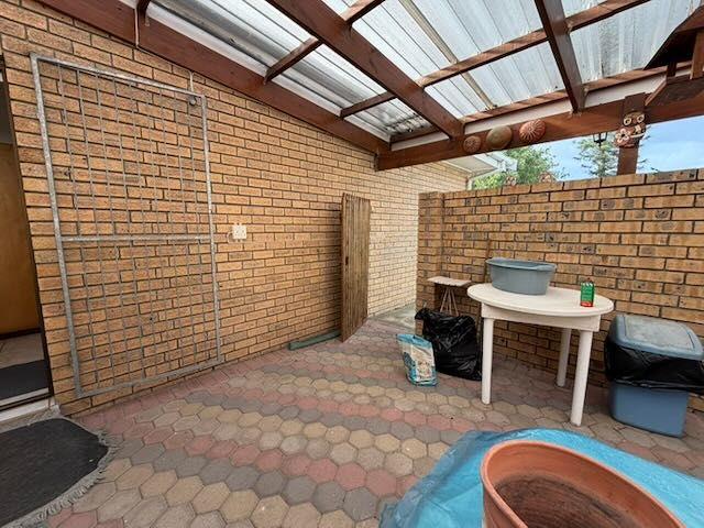 3 Bedroom Property for Sale in Fraaiuitsig Western Cape